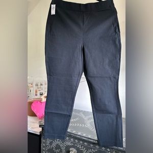 Gap pull on pants